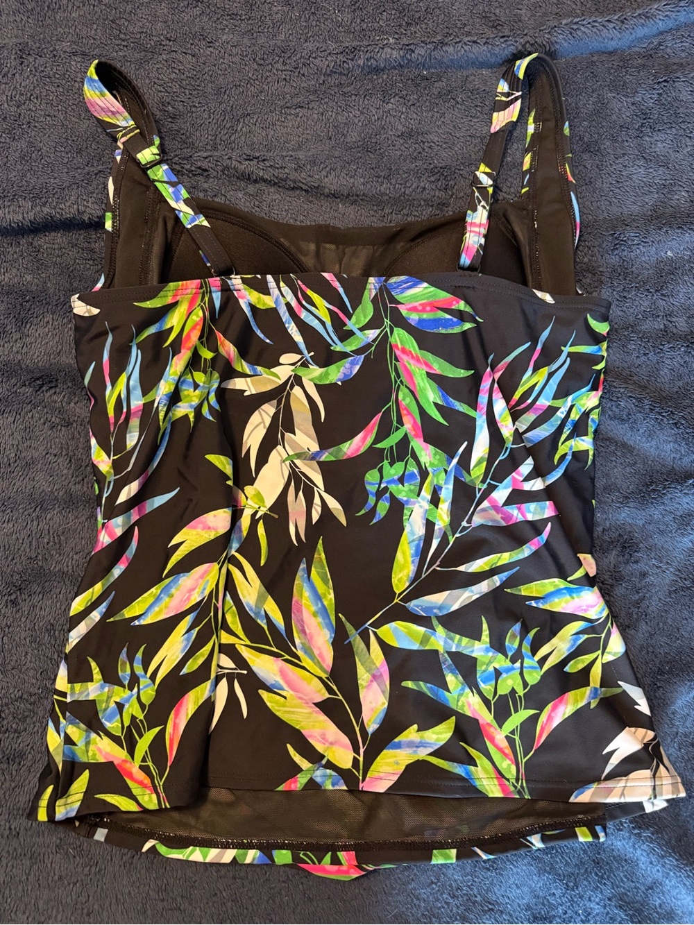 VENUS Black Tropical Print Tankini with Multicolor Leaf Pattern - Picture 6 of 9